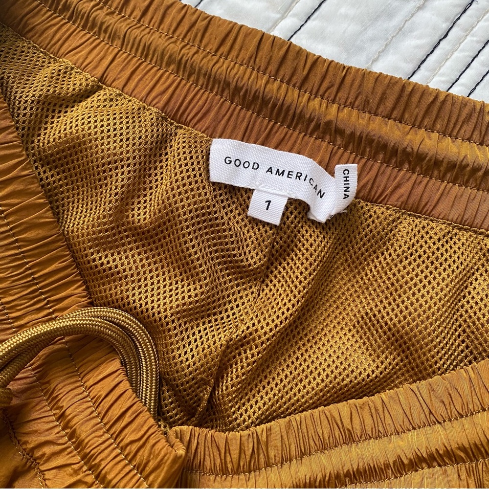 Good American Essential Track Gold Bronze Windbreaker Jogger Pant size 1 Small - Picture 7 of 12